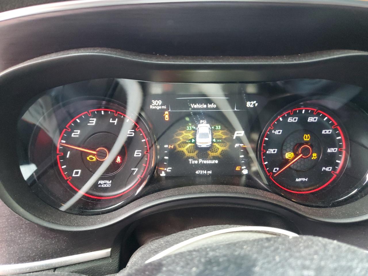 2018 Dodge Charger - Image 9