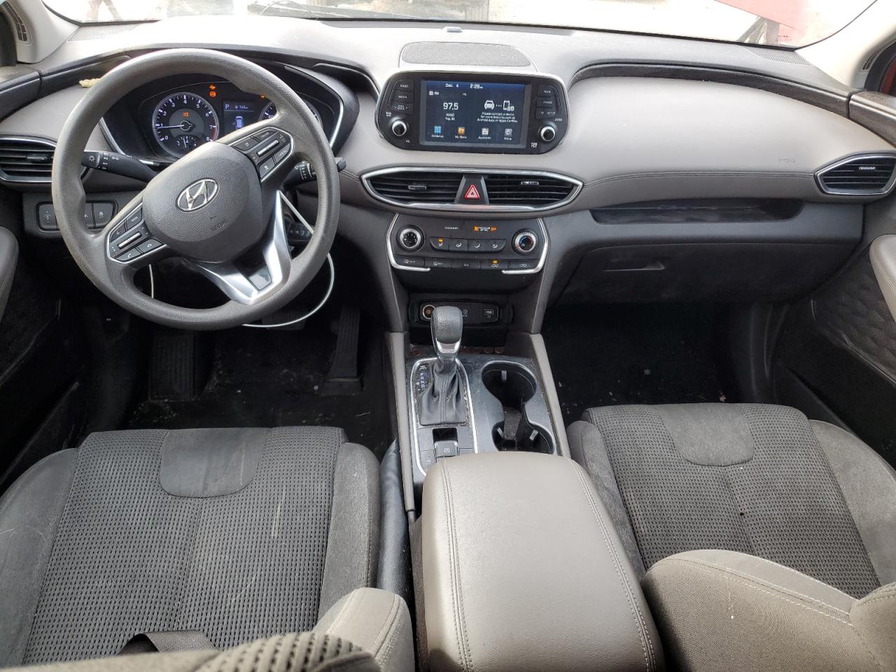 2019 Hyundai Santa Fe - Image 8