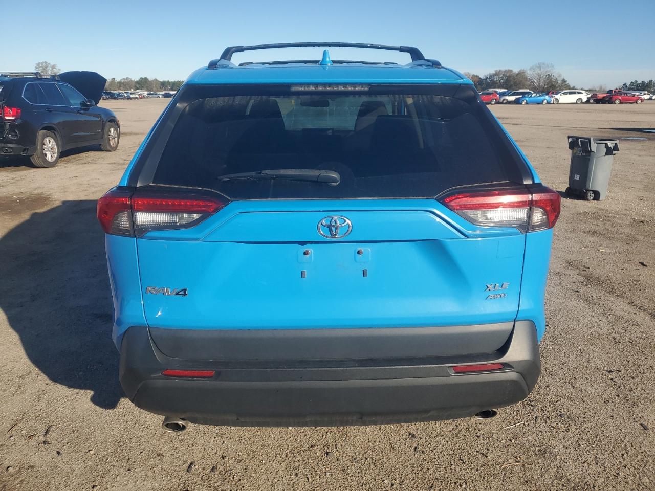 2020 Toyota Rav4 Xle VIN: 2T3P1RFV0LC106176 Lot: 86784174