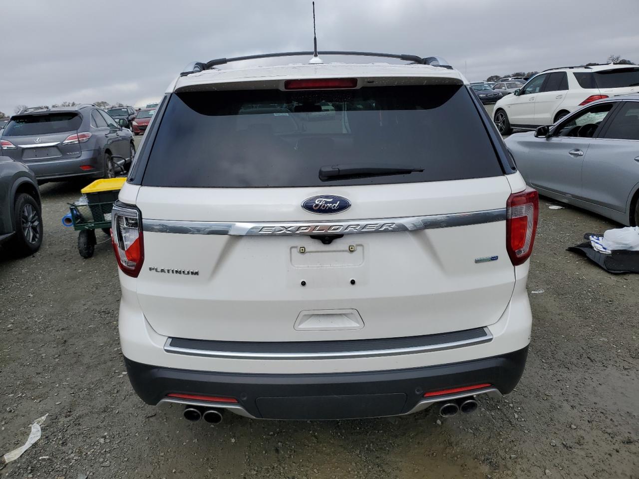 2018 Ford Explorer Platinum VIN: 1FM5K8HT4JGB80049 Lot: 84667114