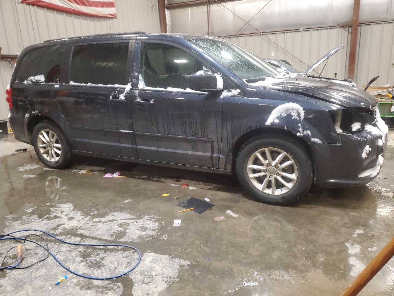 VIN 2C4RDGCG3ER137766 2014 DODGE CARAVAN no.4