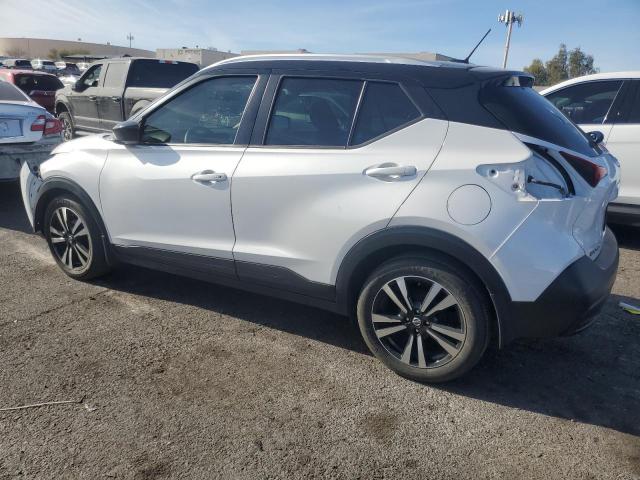  NISSAN KICKS 2018 Biały