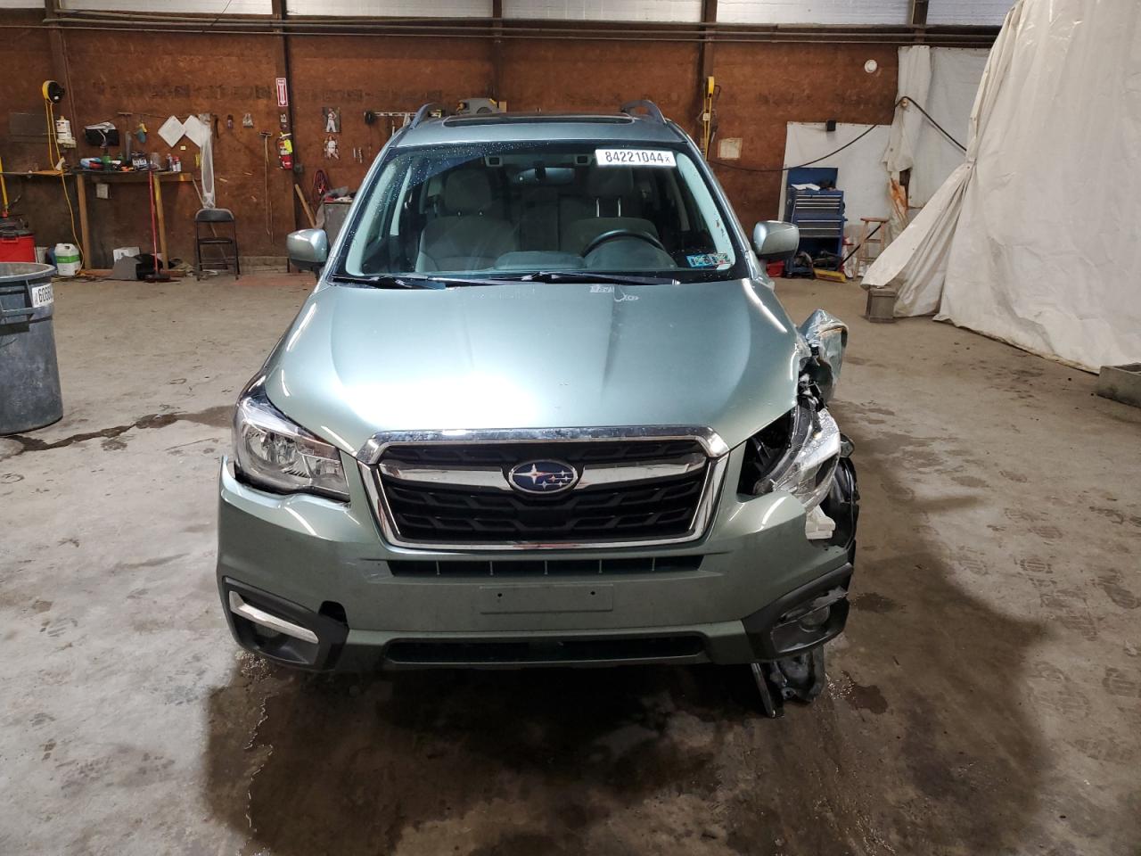 VIN JF2SJAGC9JH613282 2018 SUBARU FORESTER no.5