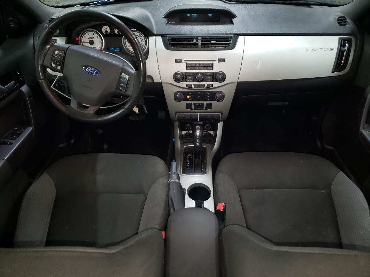 2009 Ford Focus - Image 8