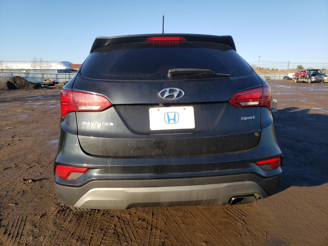 2018 Hyundai Santa Fe - Image 6