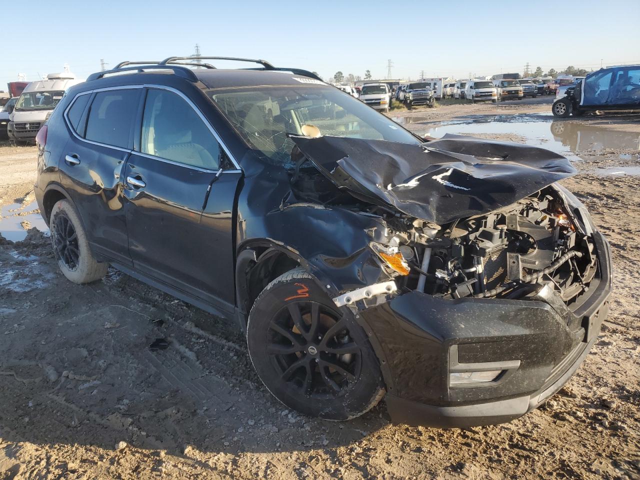 VIN 5N1AT2MT5JC741283 2018 NISSAN ROGUE no.4