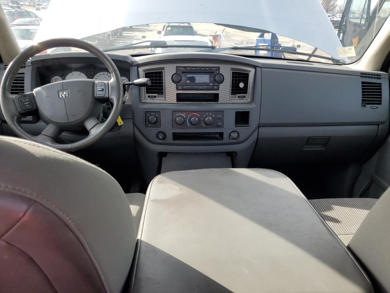 2006 Dodge RAM - Image 8
