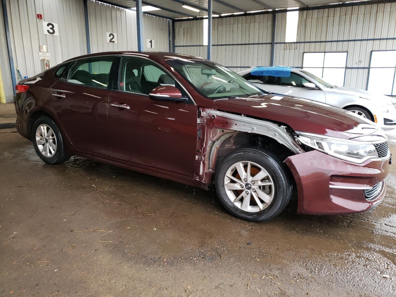 VIN 5XXGT4L30JG212951 2018 KIA OPTIMA no.4