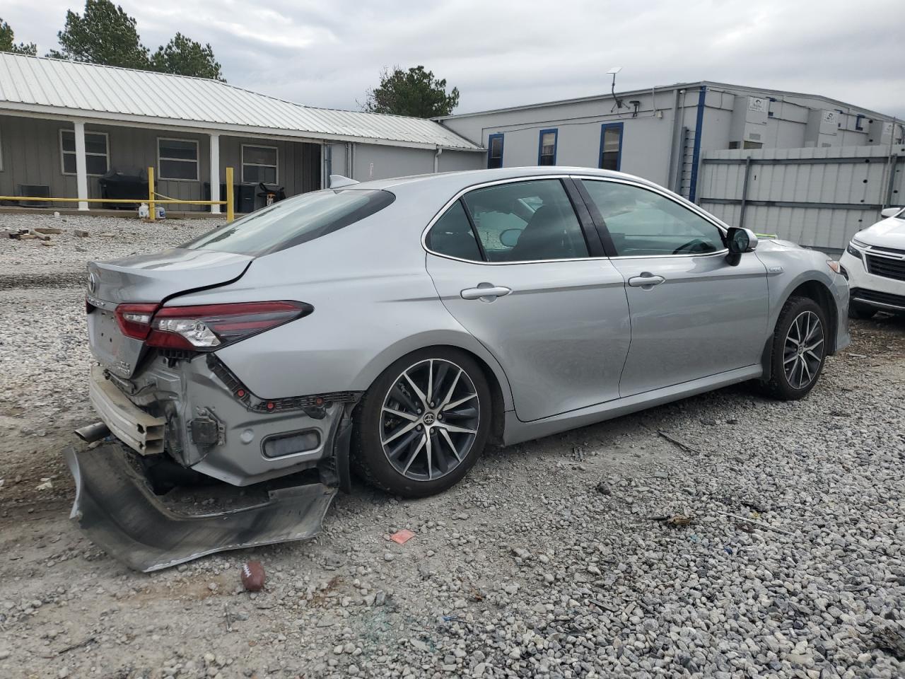 2021 Toyota Camry - Image 3