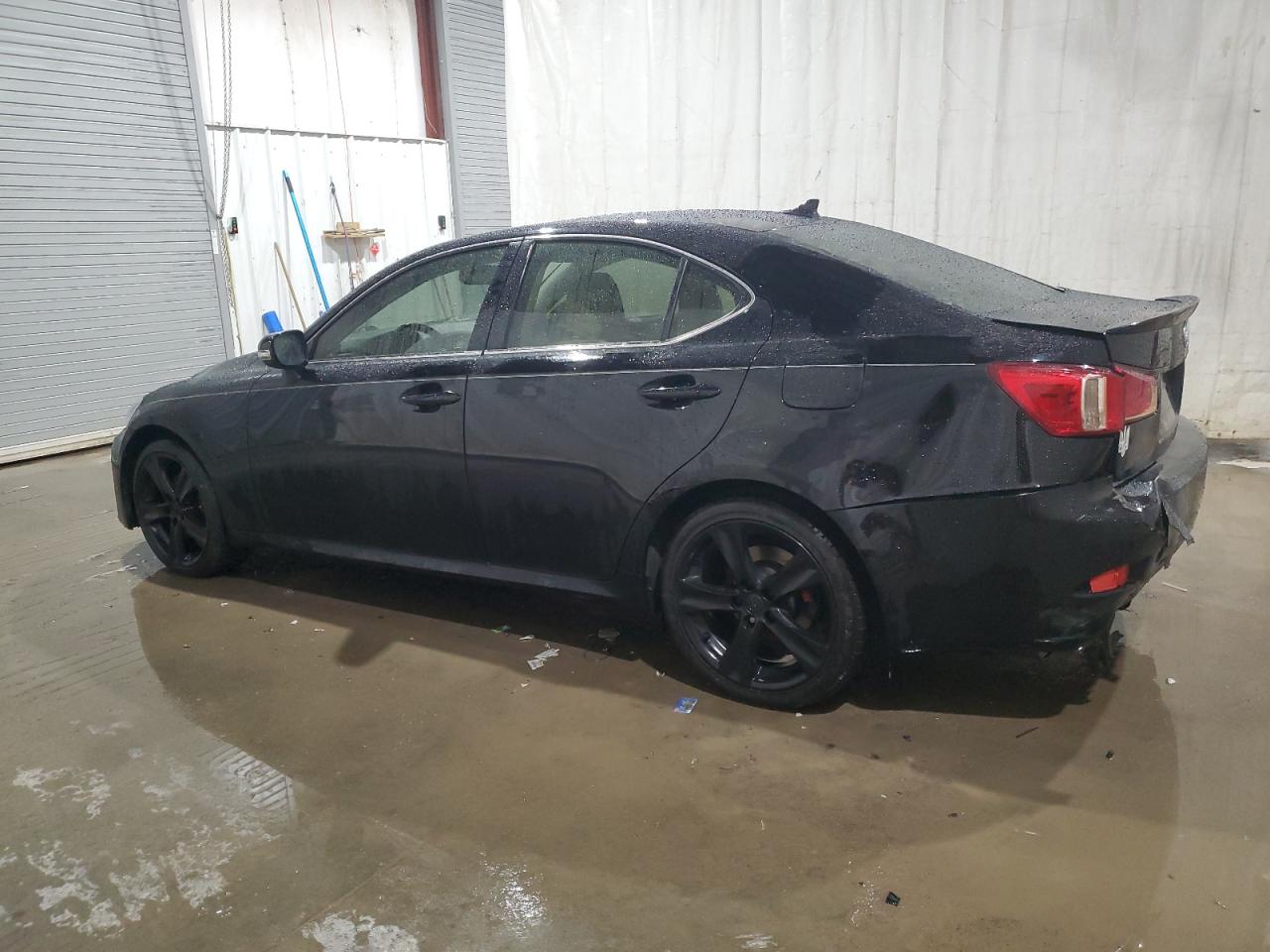 2012 Lexus IS - Image 2