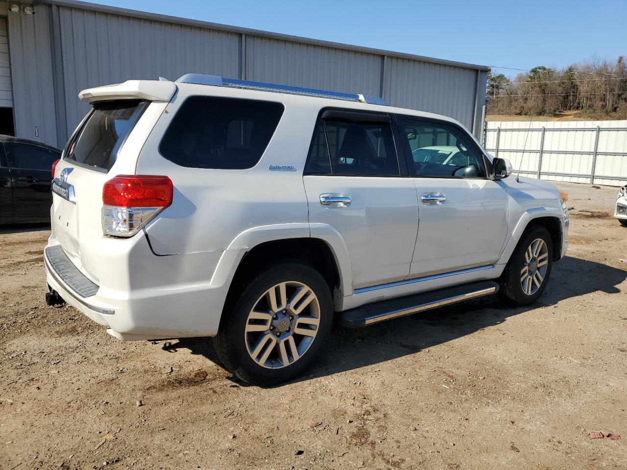 VIN JTEBU5JR2D5146105 2013 TOYOTA 4RUNNER no.3