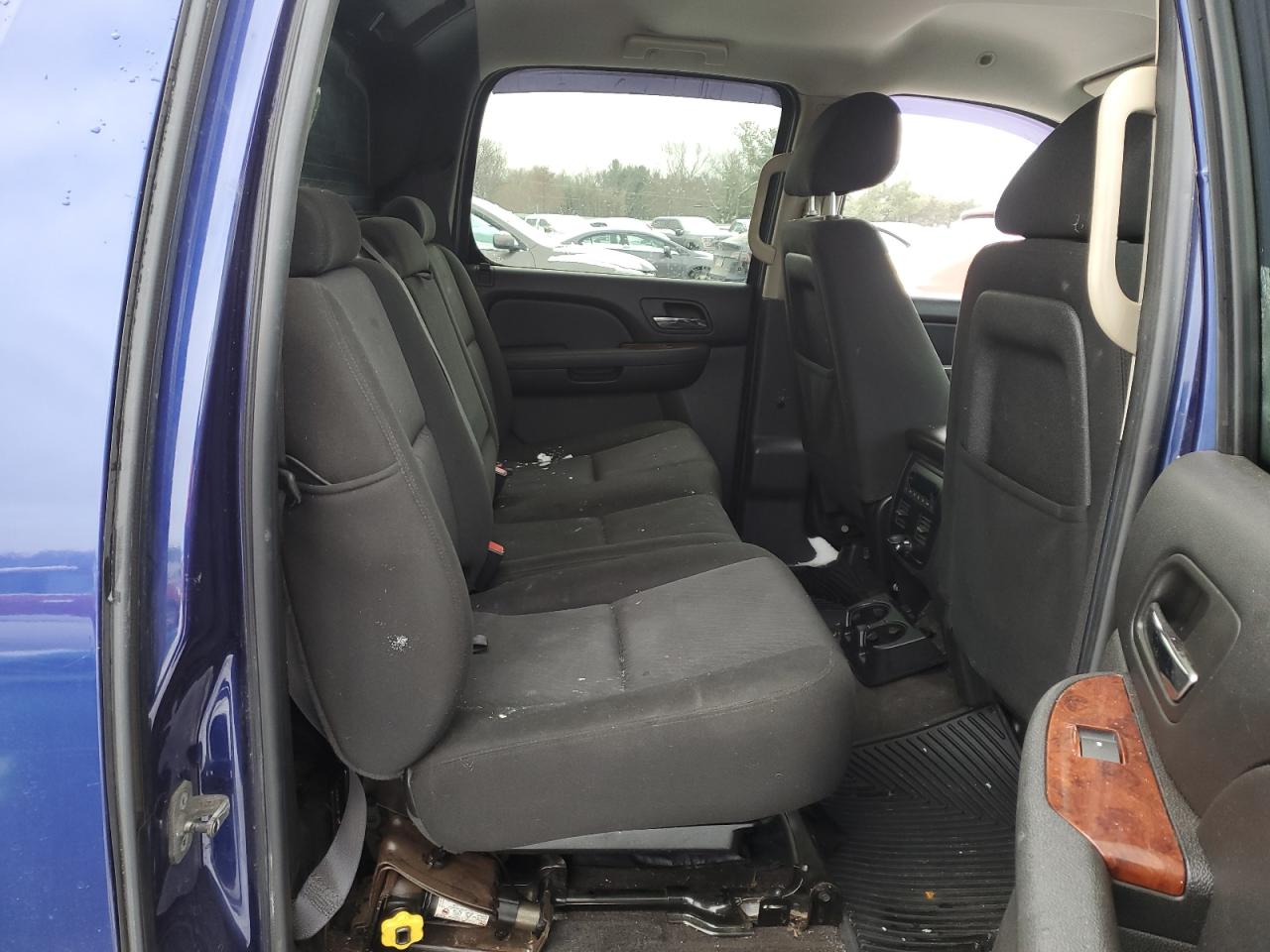 2010 Chevrolet Avalanche Ls VIN: 3GNVKEE04AG229050 Lot: 86075384