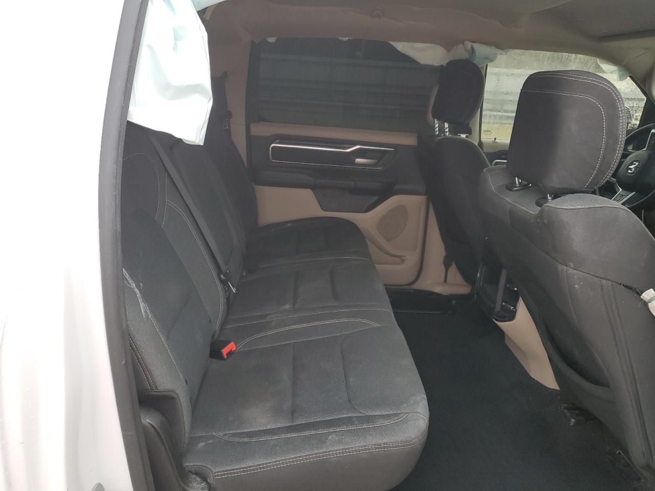2019 RAM 1500 - Image 10