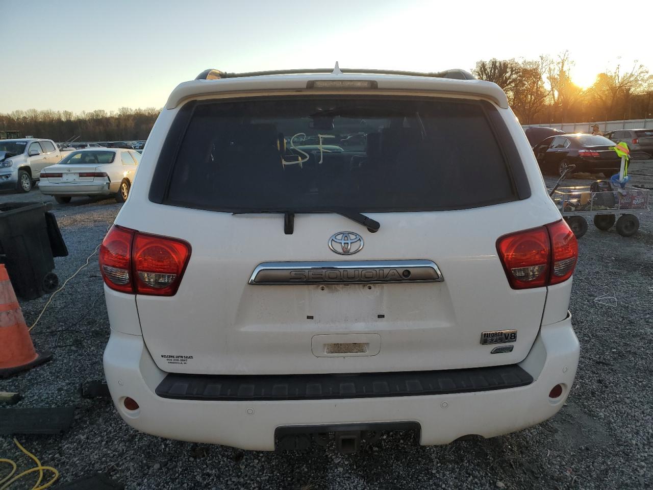 2014 Toyota Sequoia Limited VIN: 5TDJW5G11ES101762 Lot: 84400344