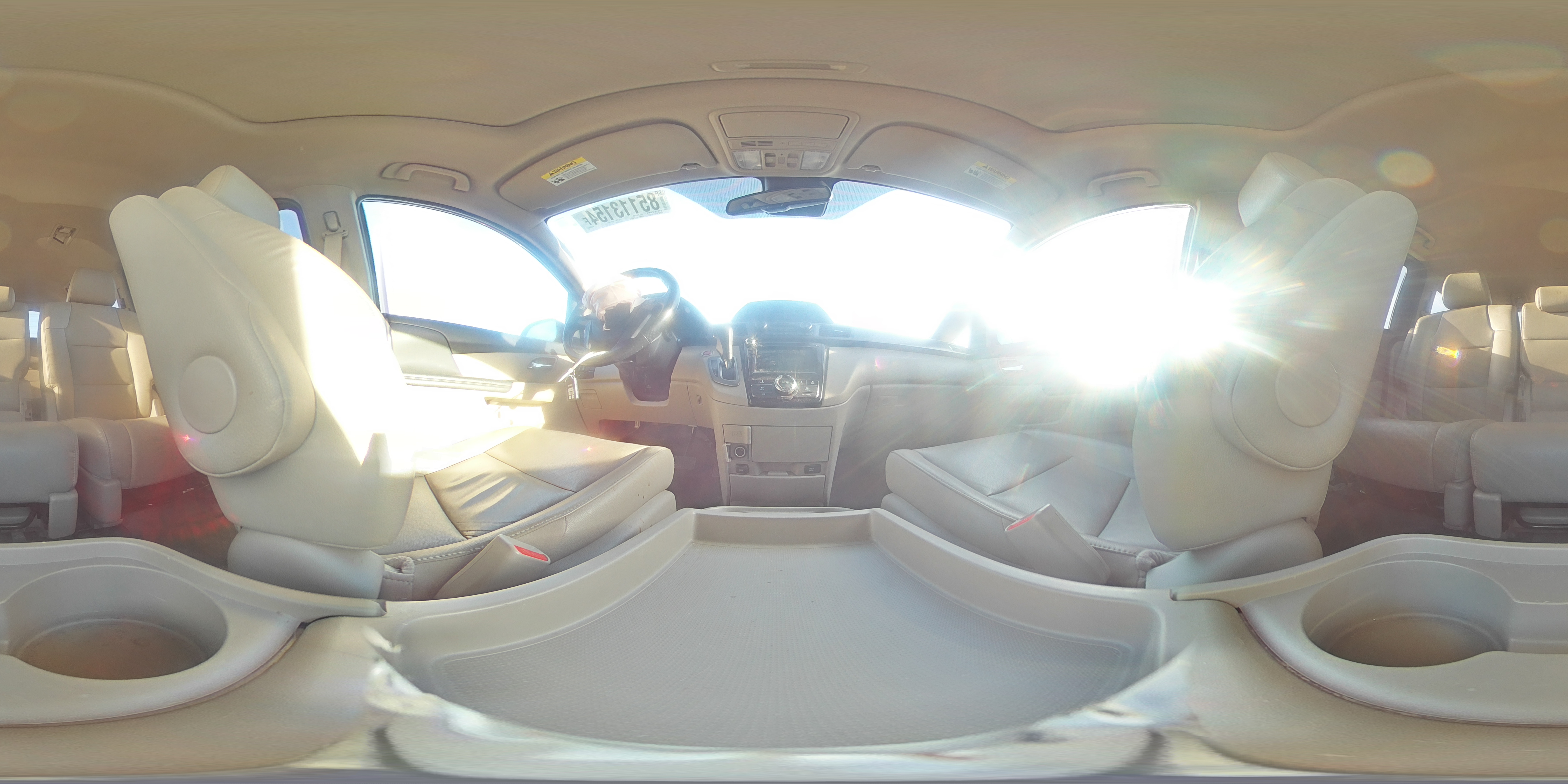 2015 Honda Odyssey - Image 16