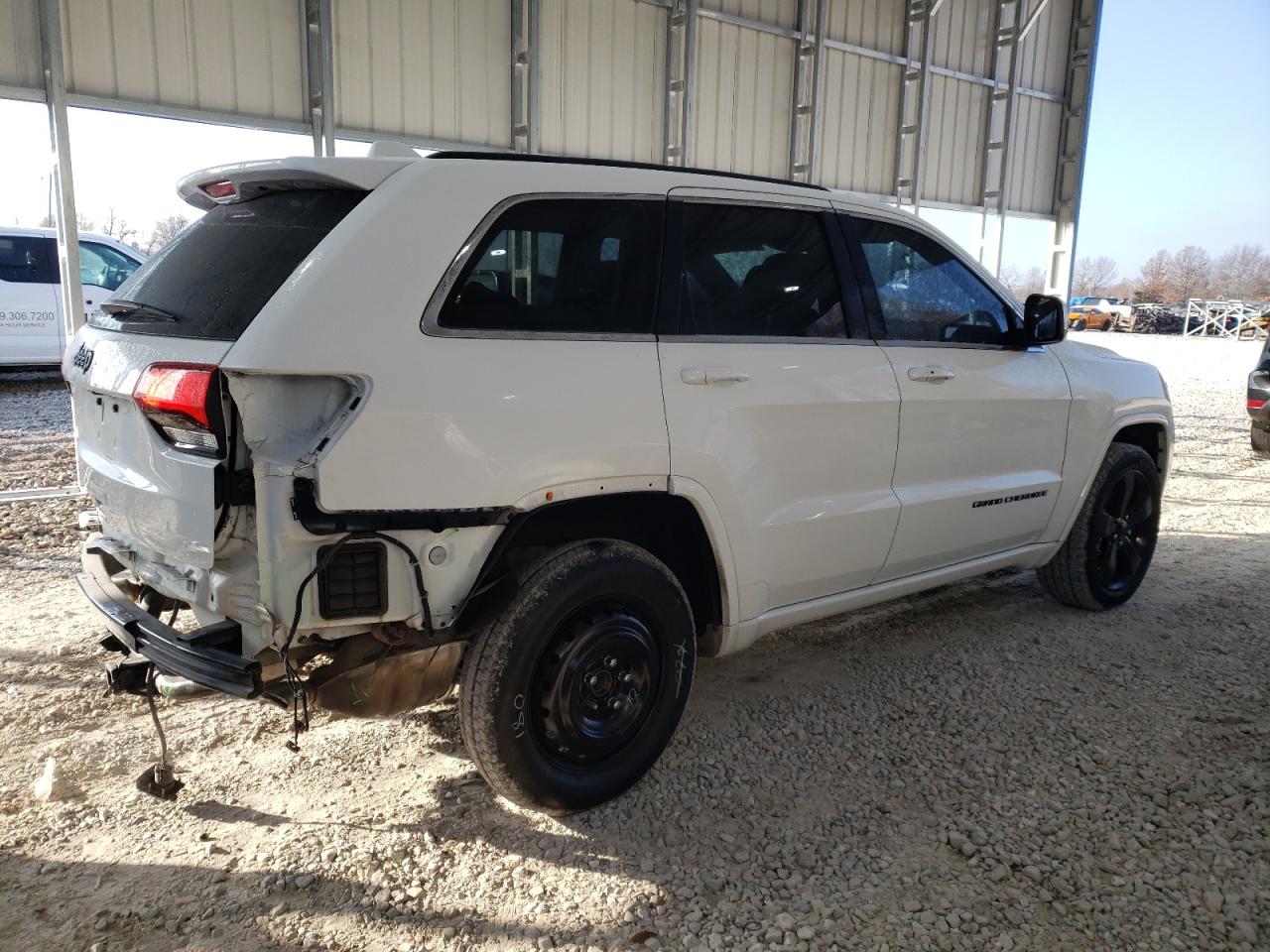 2015 Jeep Grand Cherokee - Image 3