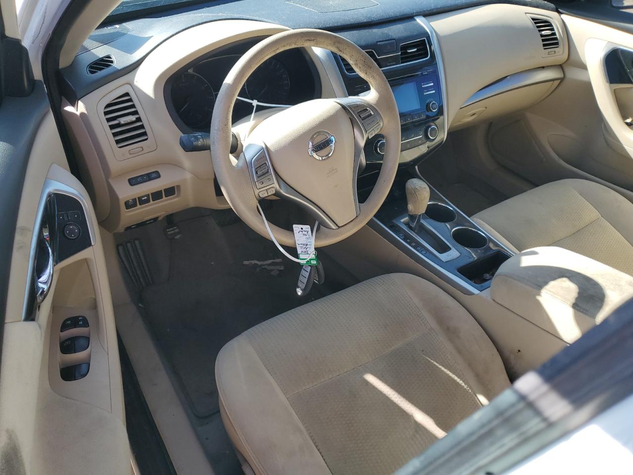 2014 Nissan Altima - Image 8