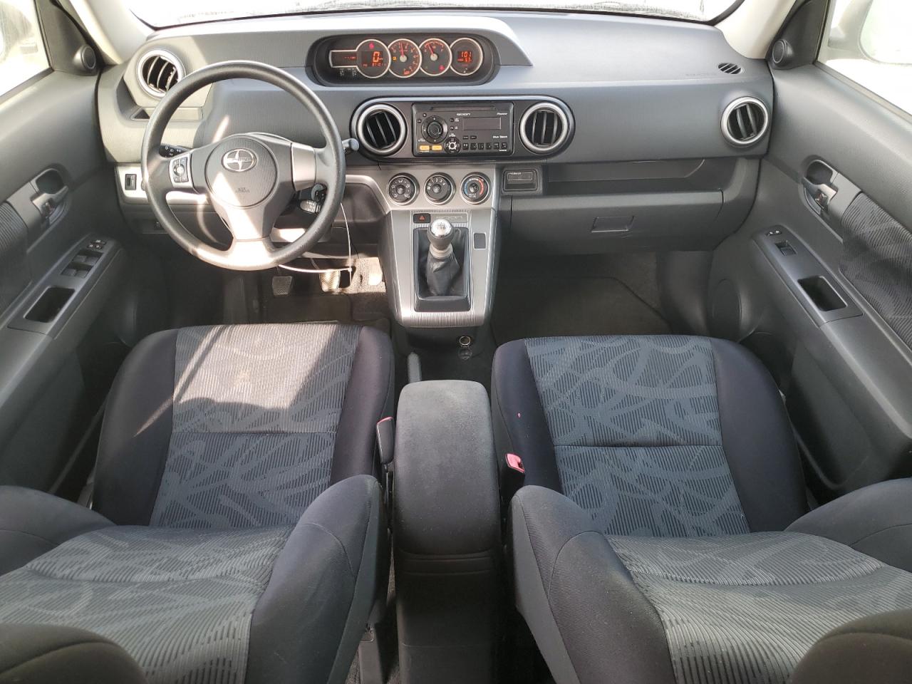 2012 Scion xB - Image 8