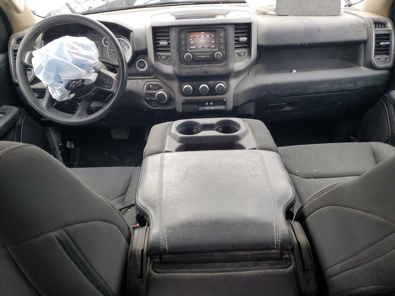 2020 RAM 1500 - Image 8