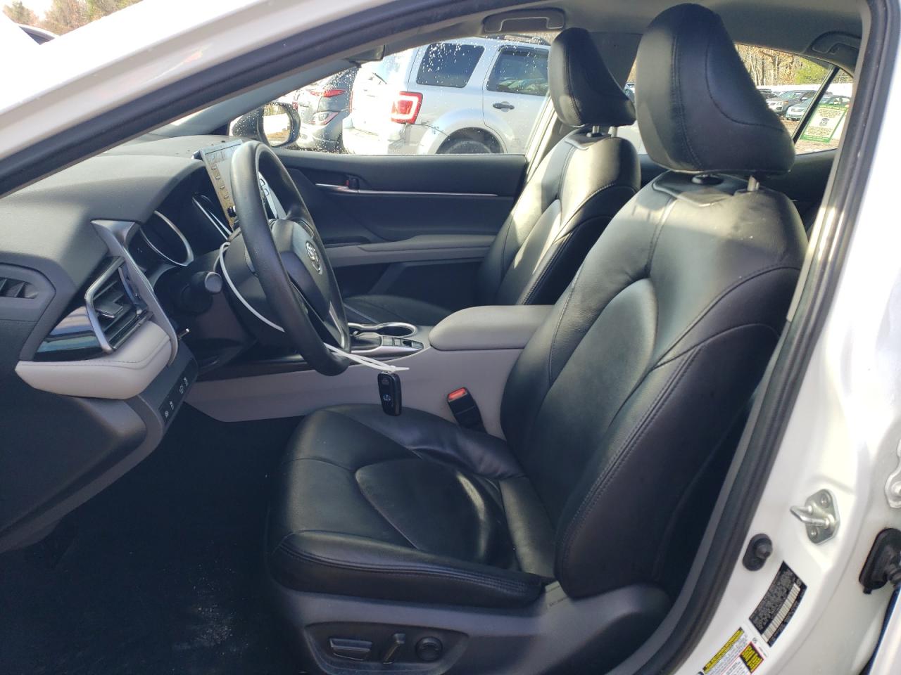 2022 Toyota Camry - Image 7