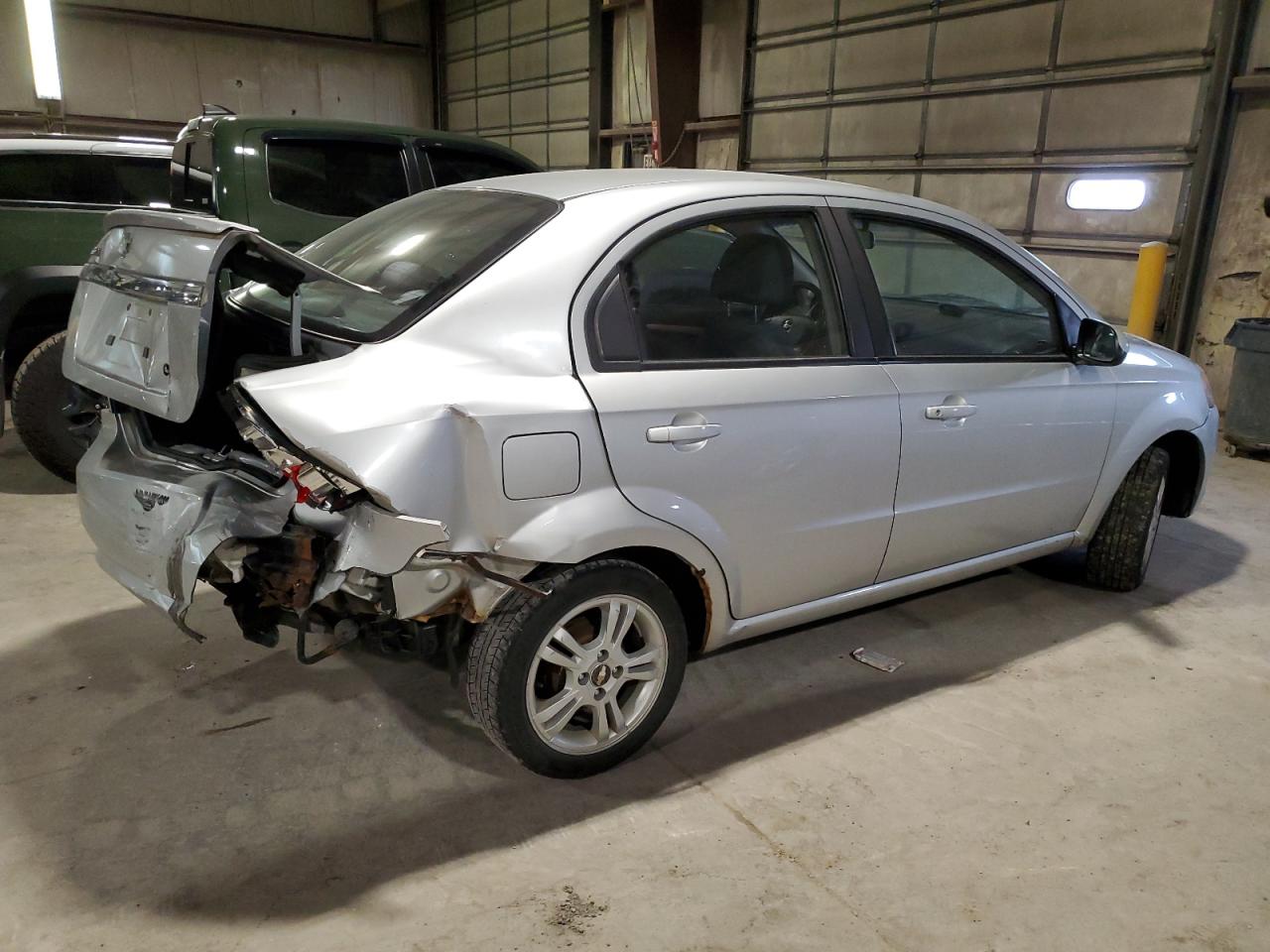2011 Chevrolet Aveo - Image 3