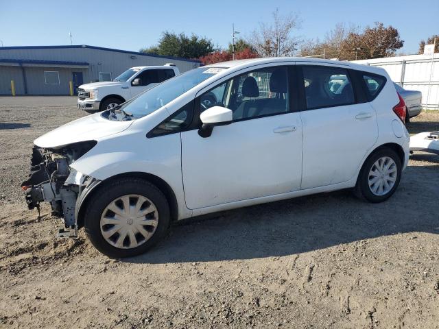  NISSAN VERSA 2016 Білий