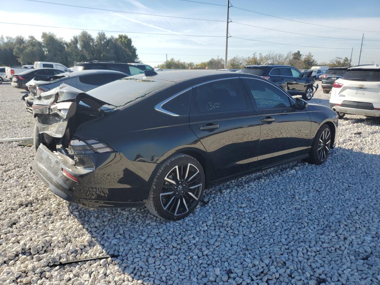 2023 Honda Accord - Image 3