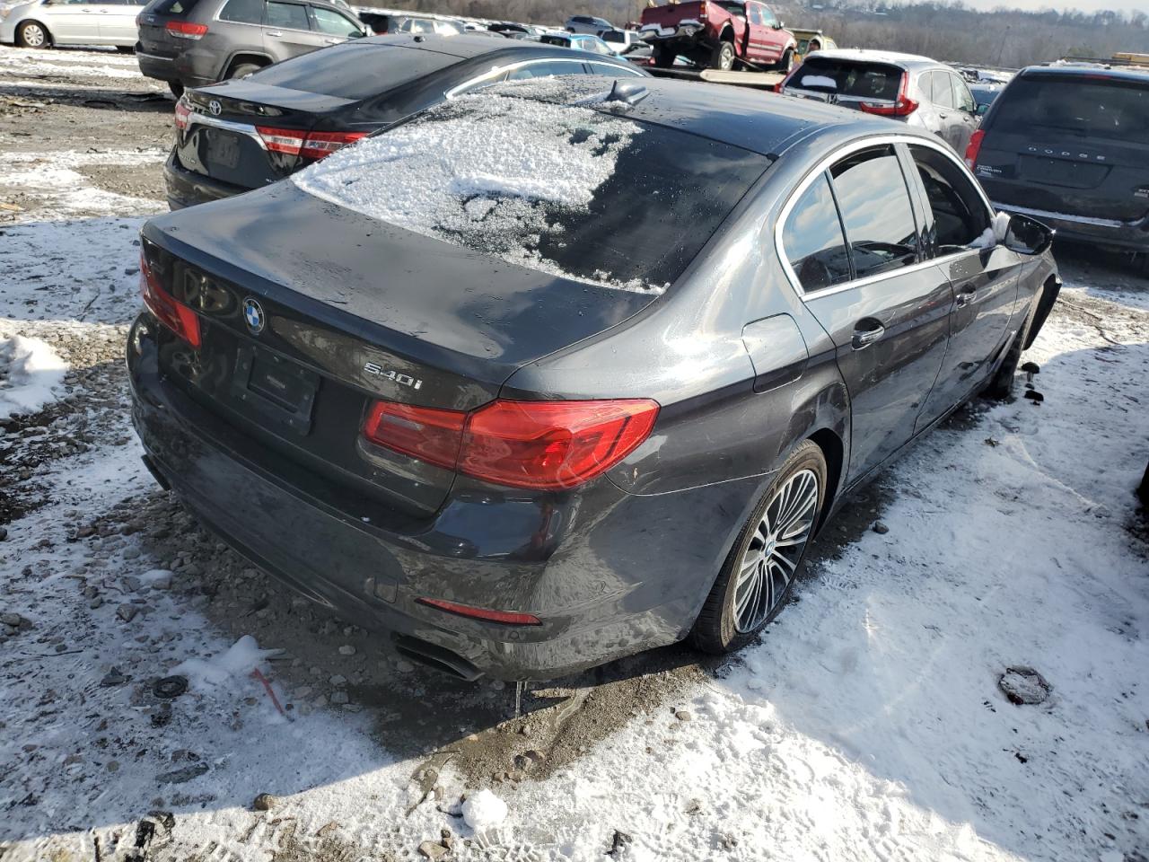 VIN WBAJE7C52JG891873 2018 BMW 5 SERIES no.3