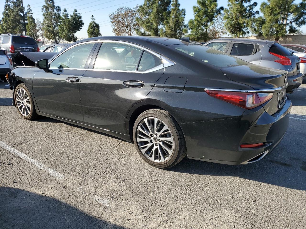 VIN JTHBZ1B18K2003504 2019 LEXUS ES350 no.2