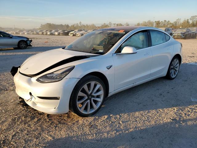  TESLA MODEL 3 2018 Белый