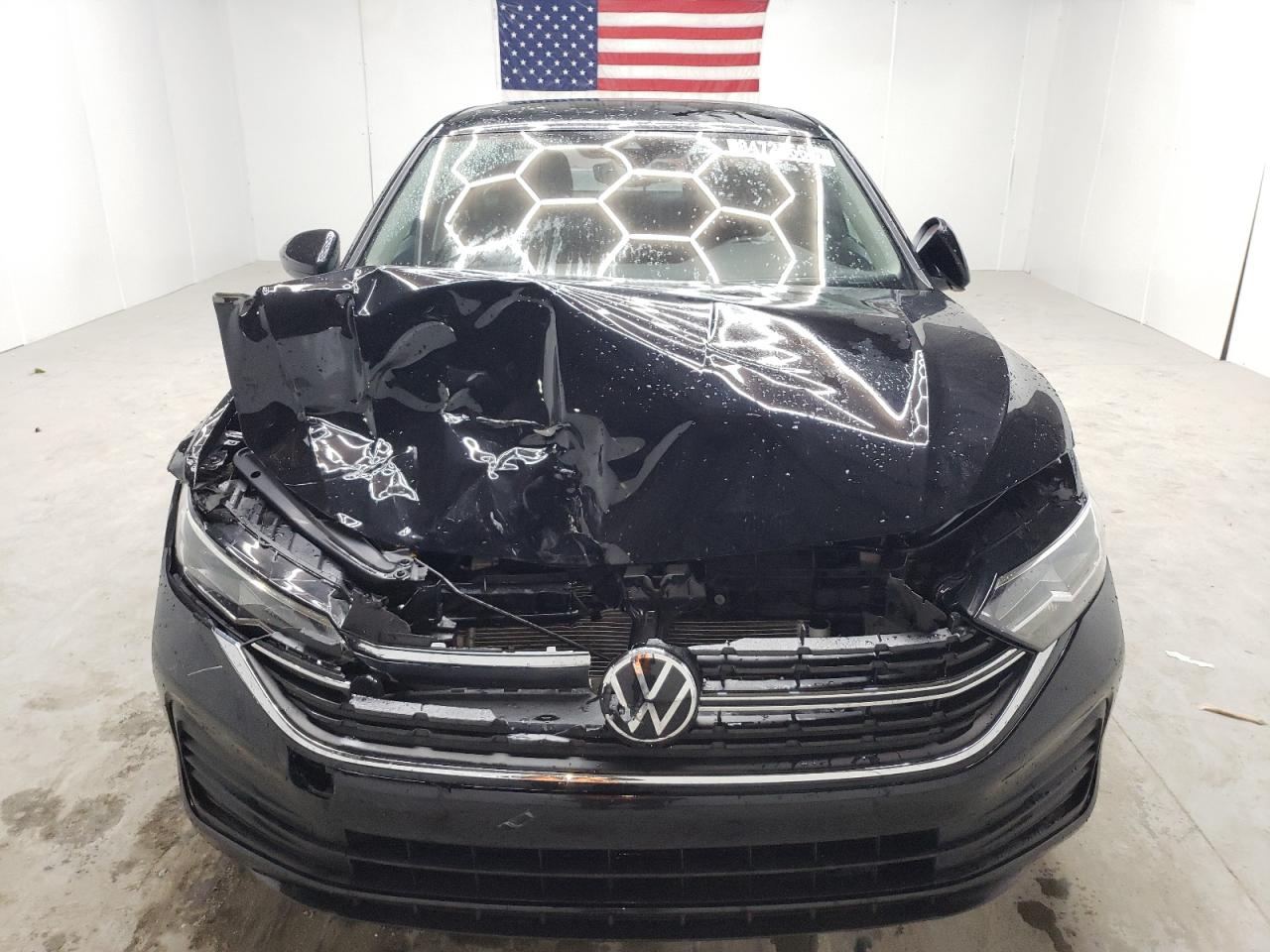 VIN 3VW5M7BU1RM047080 2024 VOLKSWAGEN JETTA no.5