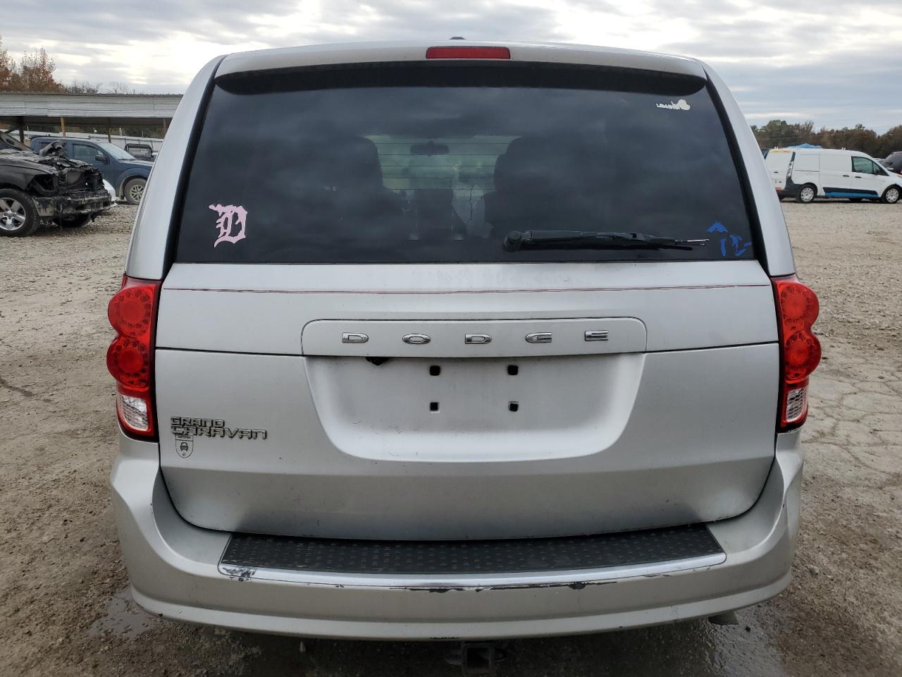 2012 Dodge Caravan - Image 6