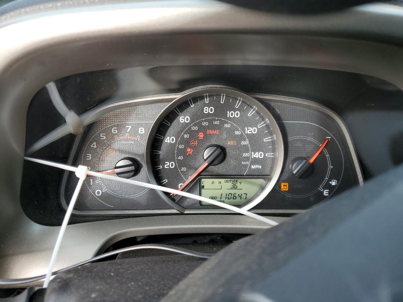 2014 Toyota RAV 4 - Image 9