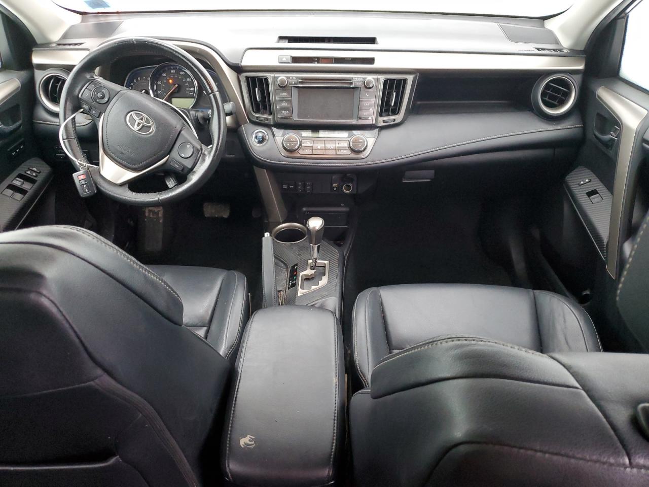 2013 Toyota RAV 4 - Image 8