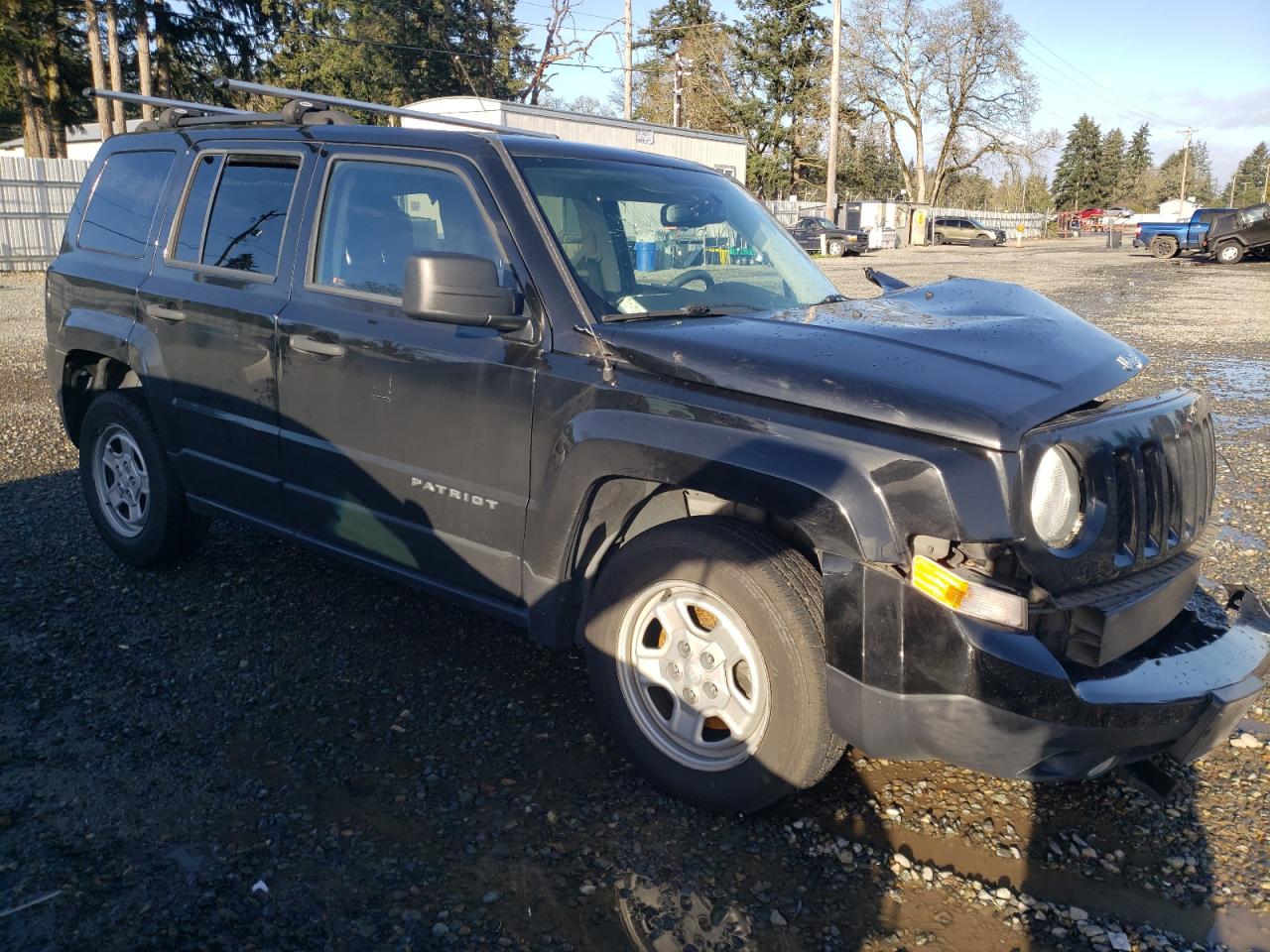 VIN 1C4NJPBB0GD761818 2016 JEEP PATRIOT no.4