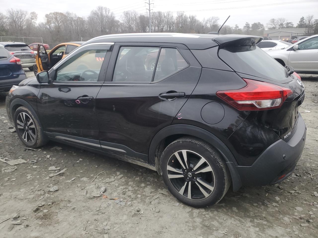 2020 Nissan Kicks - Image 2