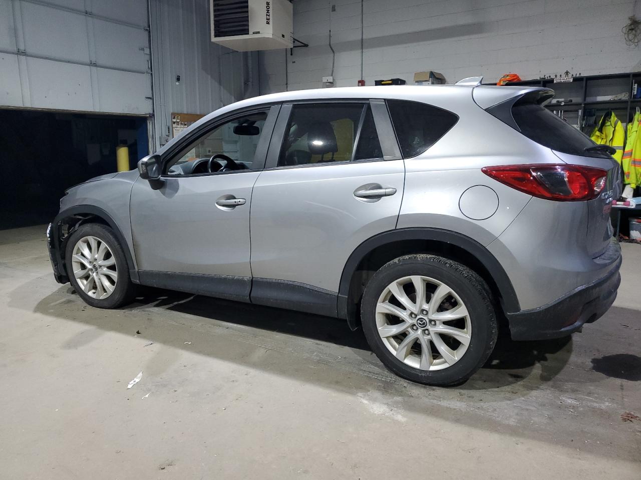 2013 Mazda CX-5 - Image 2