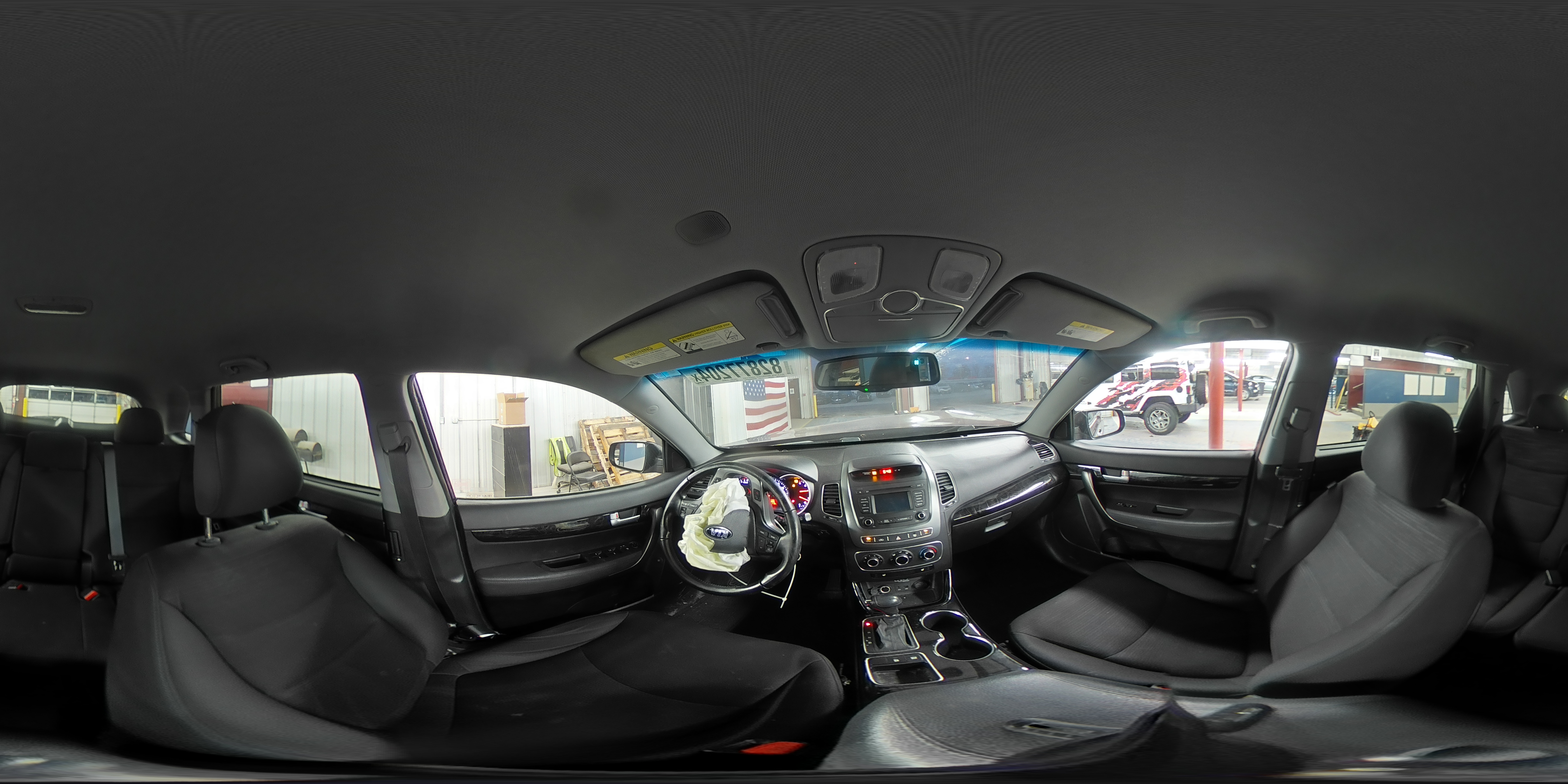 2015 Kia Sorento - Image 14
