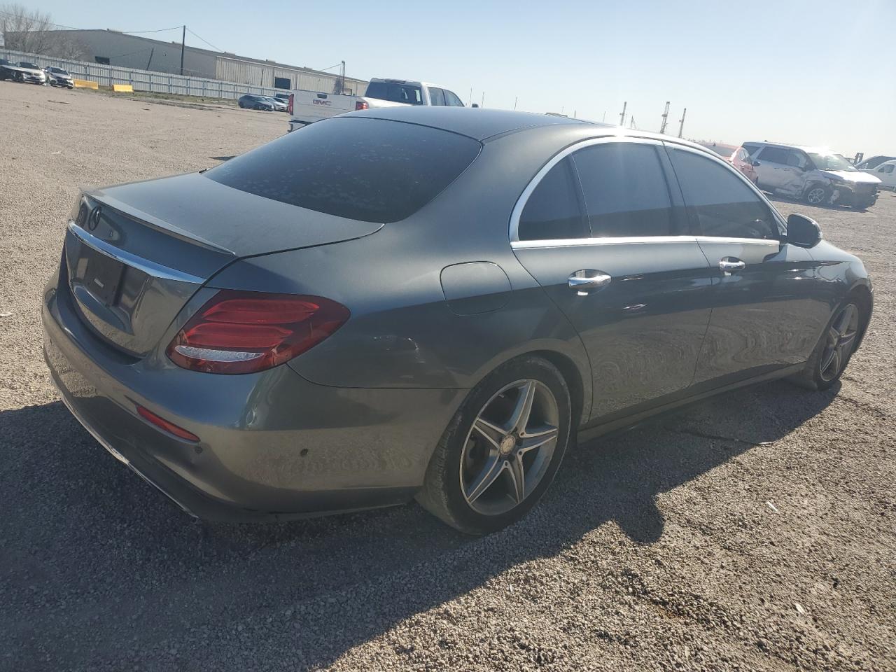 2017 Mercedes-Benz E-klasse - Image 3