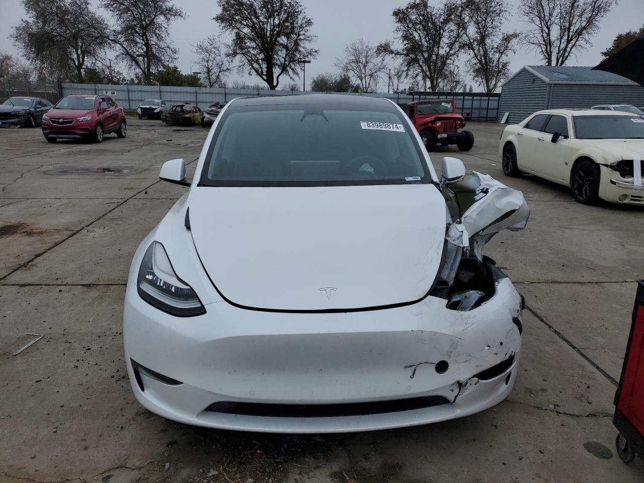 VIN 7SAYGDEE1NF320224 2022 TESLA MODEL Y no.5