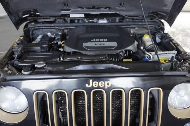 Parquets JEEP WRANGLER 2014 Black