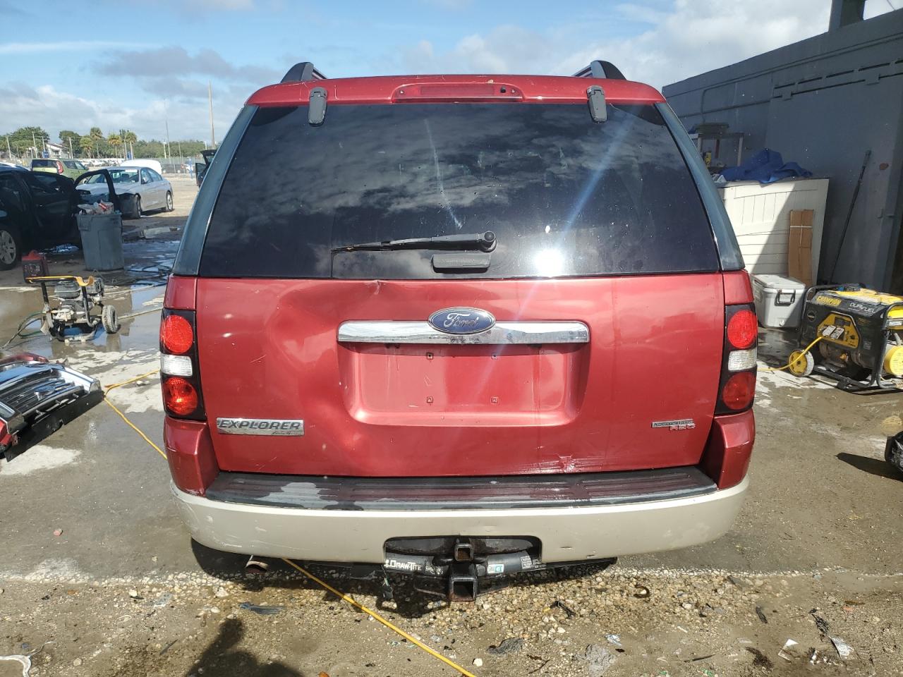 2007 Ford Explorer Eddie Bauer VIN: 1FMEU74E07UB35924 Lot: 85470634