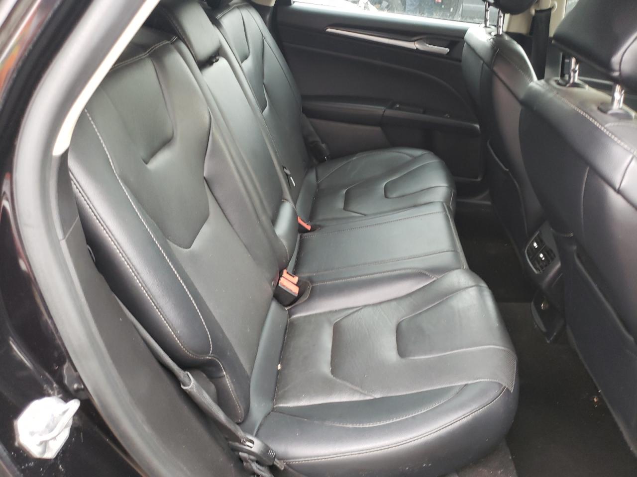 2019 Ford Fusion - Image 10