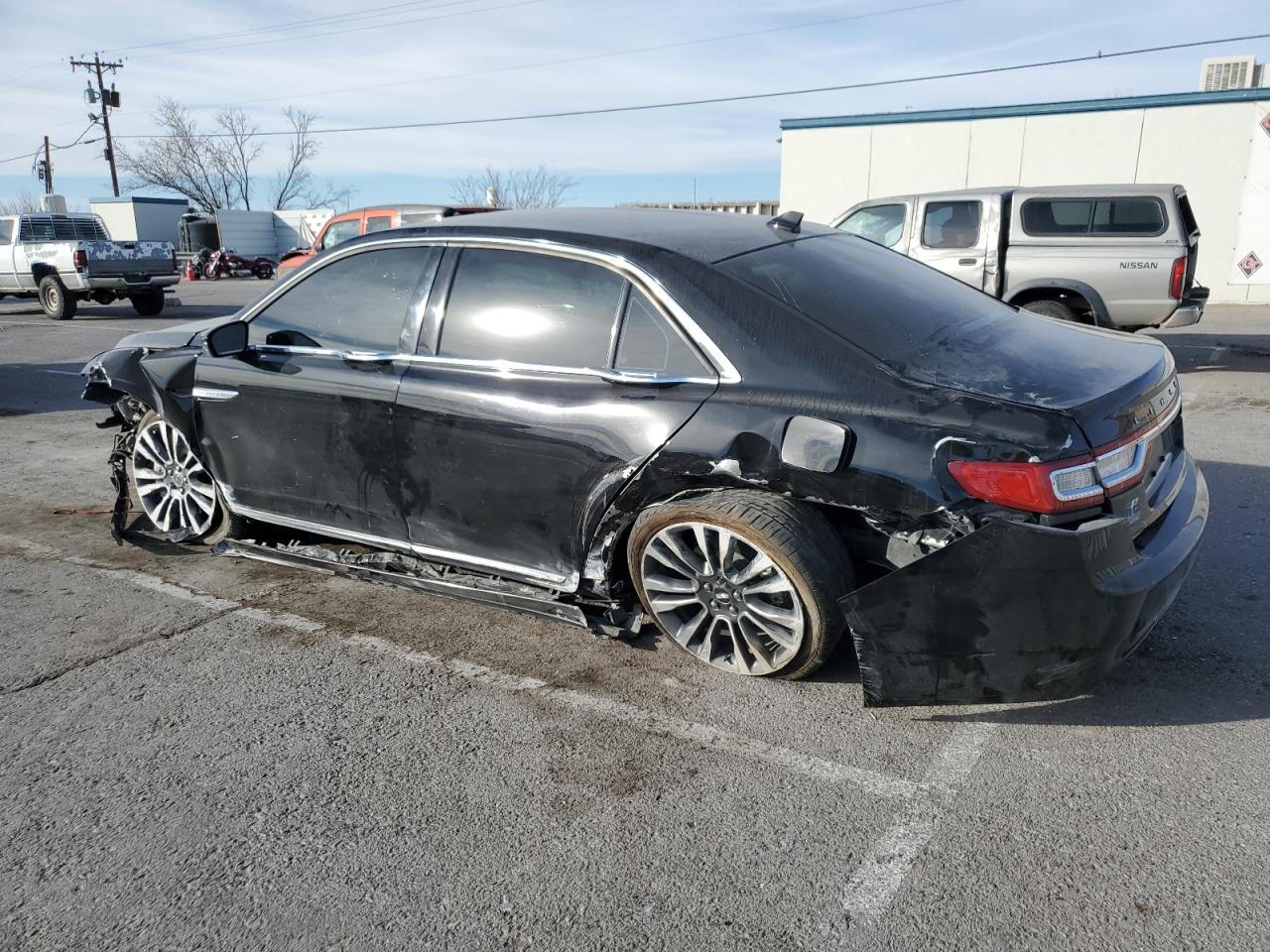 2018 Lincoln Continental - Image 2