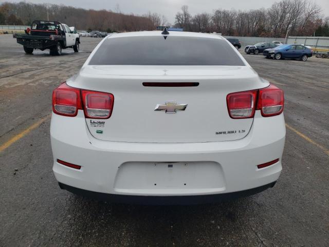  CHEVROLET MALIBU 2015 White