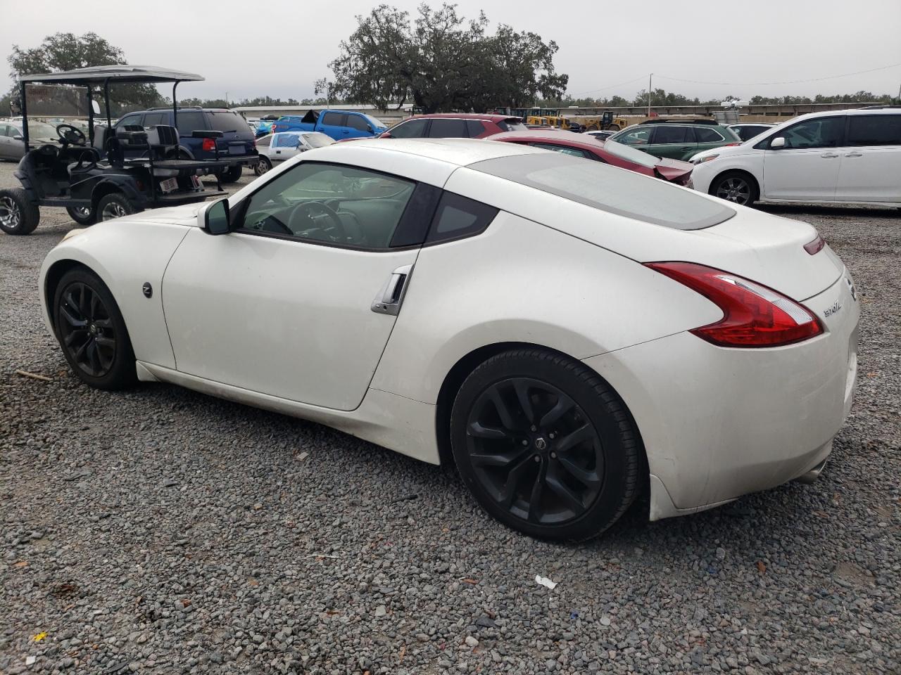 VIN JN1AZ4EH9HM955273 2017 NISSAN 370Z no.2