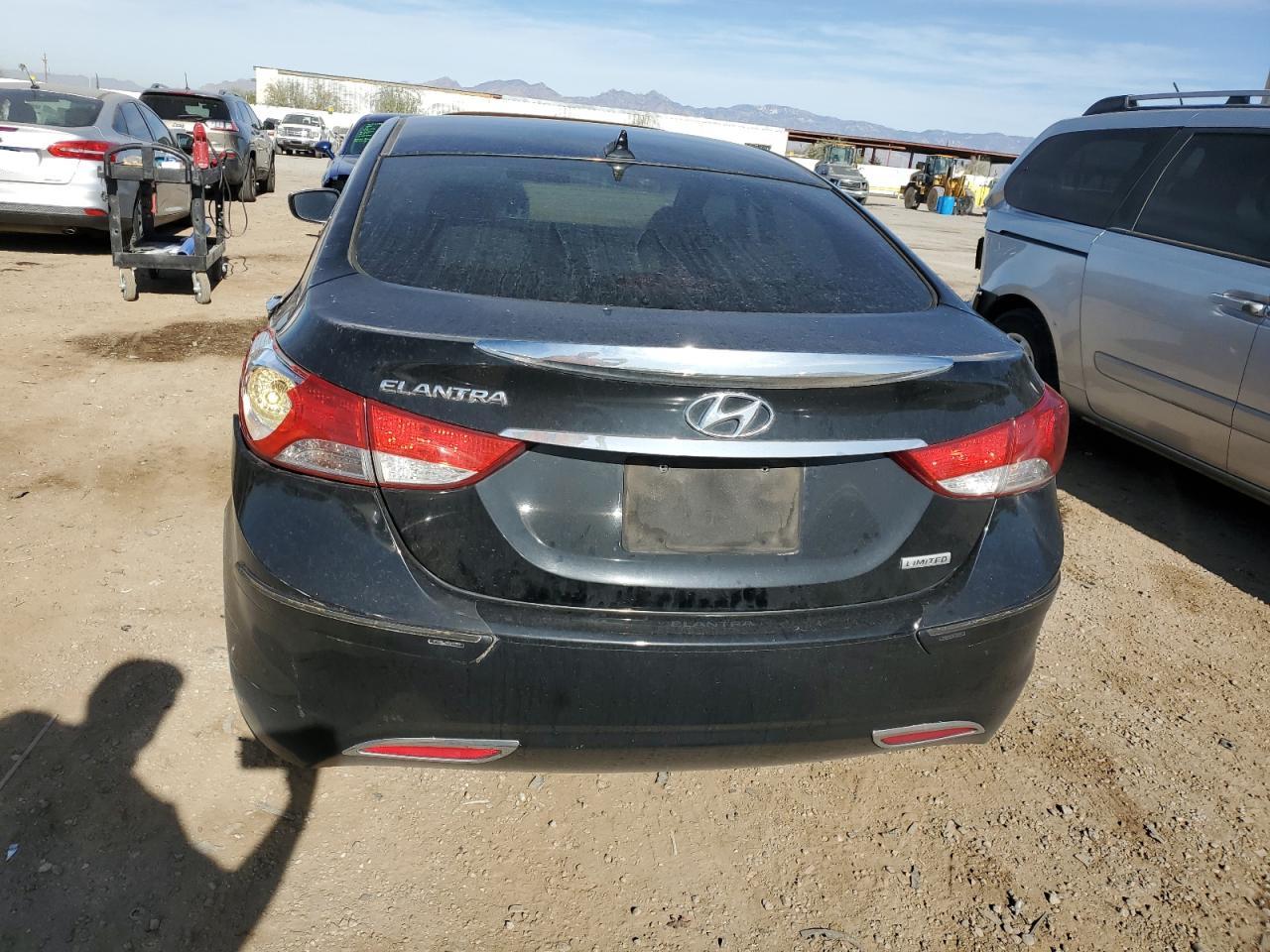 VIN KMHDH4AE3DU863820 2013 HYUNDAI ELANTRA no.6