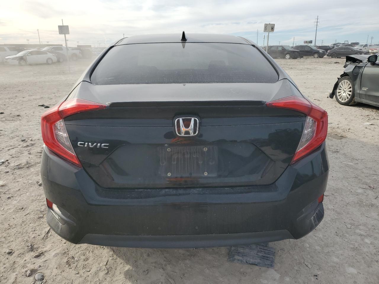 2017 Honda Civic - Image 6
