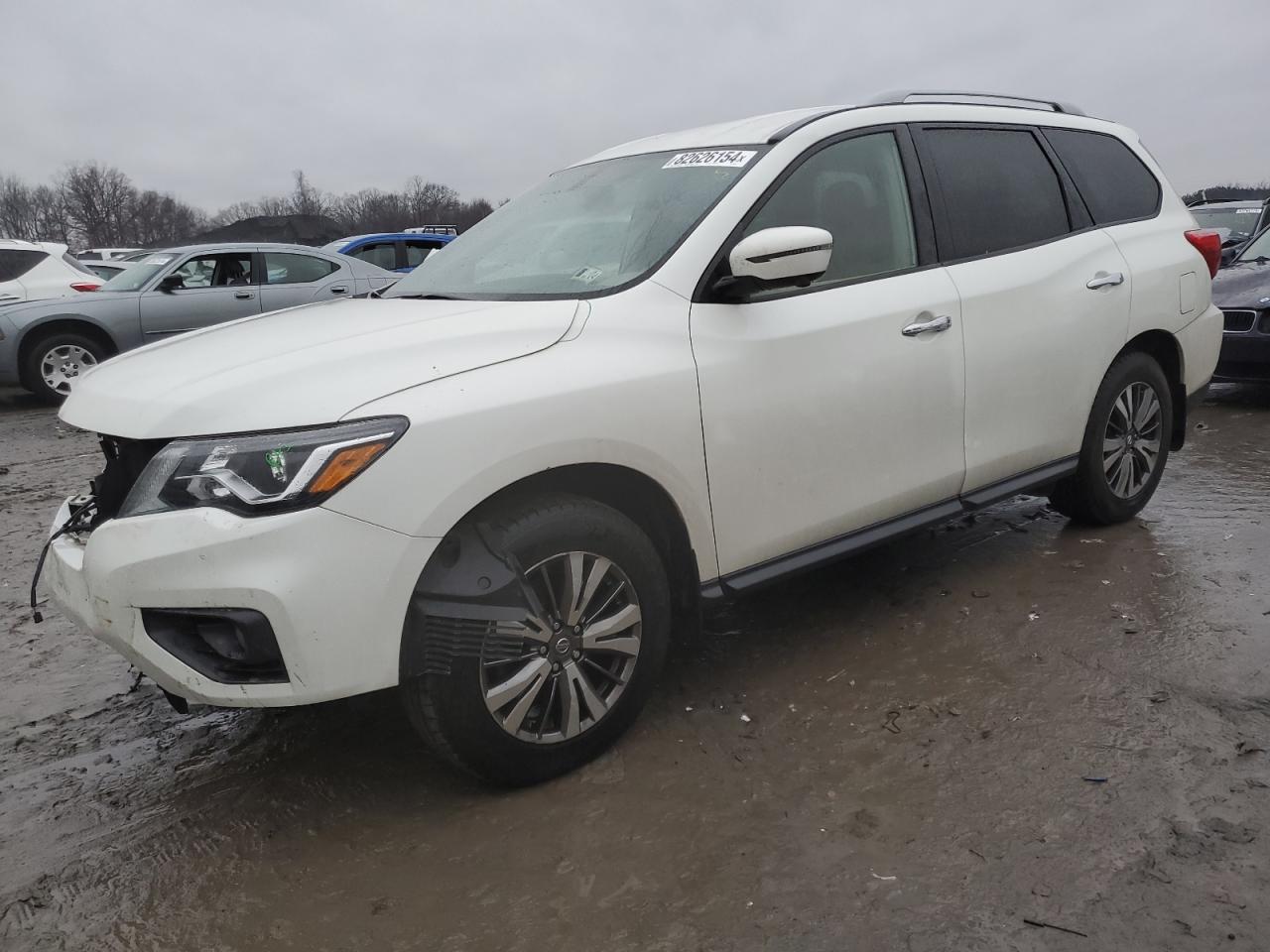 2019 Nissan Pathfinder - Image 1