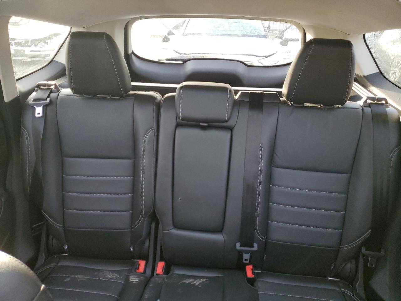 2015 Ford Escape - Image 10